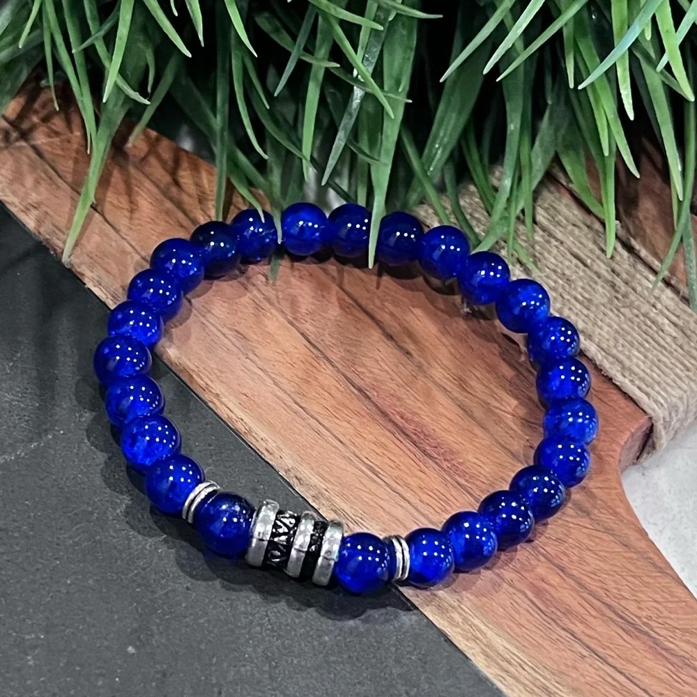 NWOT - Natural Lapis Lazuli Men’s Stretch Bracelet